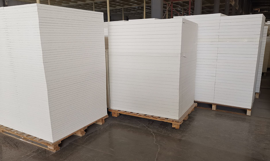 Manufacturer fireproof heat insulation calcium silicate ceramic fiber boards1